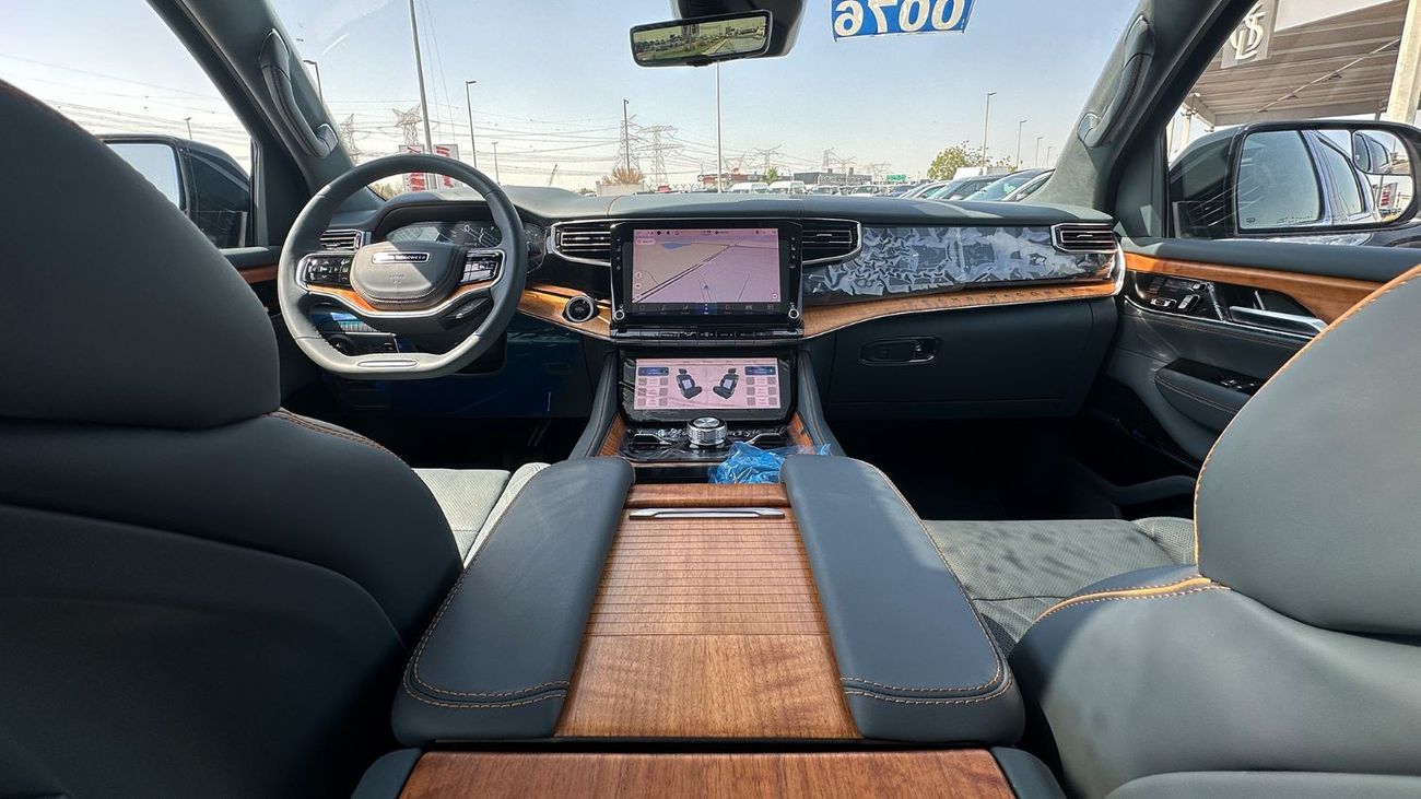 جيب جراند واجونير 3 Series 2023 Fully Loaded Agency Warranty GCC 0kms