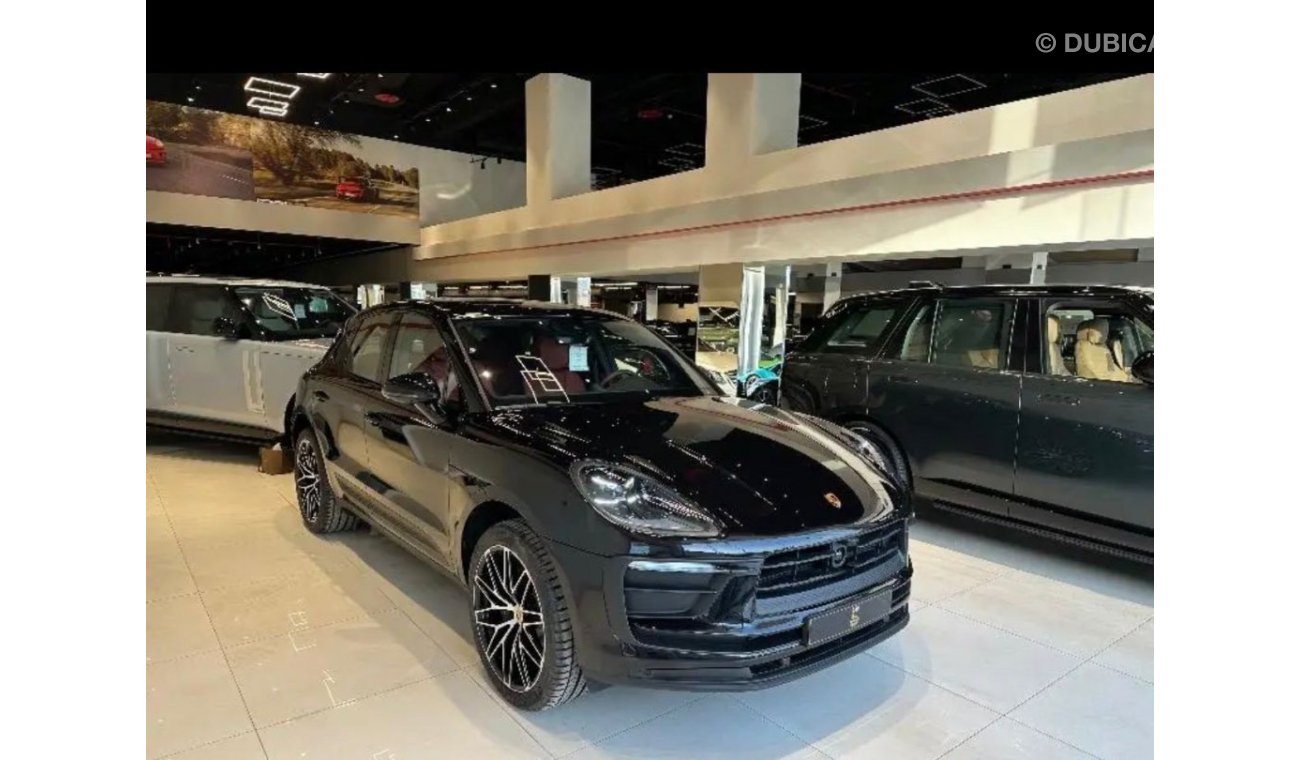 Porsche Macan V4 PETROL 2023