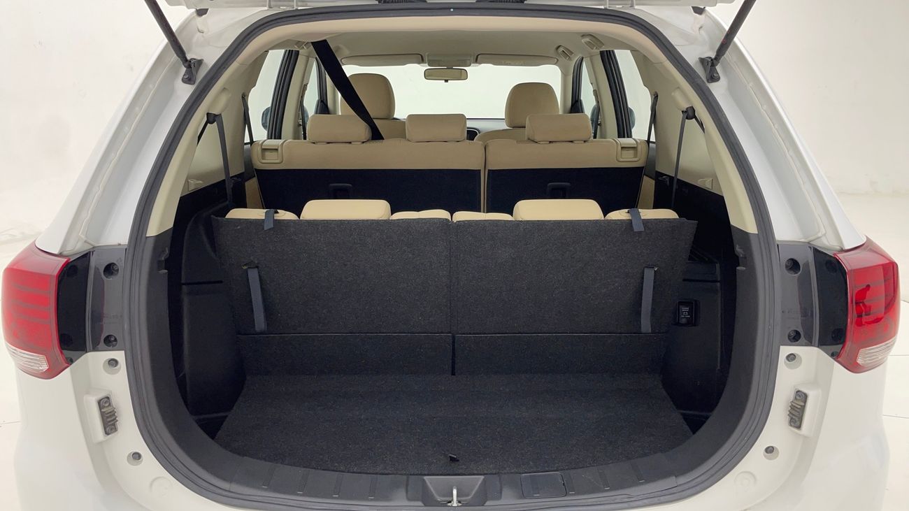 Mitsubishi Outlander GLX MID 2.4 | Zero Down Payment | Home Test Drive