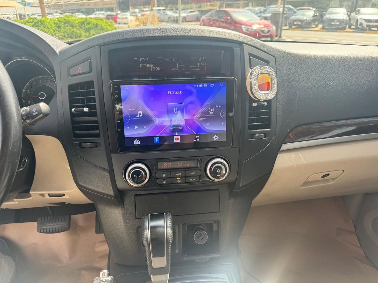 Mitsubishi Pajero GLS Mid 3.5L (189 HP) (5 Seater)