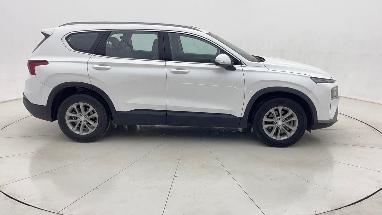 Hyundai Santa Fe Smart 2.4L 2023 SMART | AED 1002/Month | 0 DP | 30 Day Return | Warranty