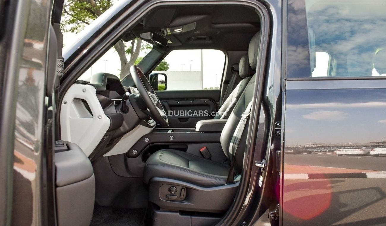 Land Rover Defender Amazing Offer | Defender SE | GCC | 2023 | Al Tayer Warranty - 5 Years - 65,000KM Service Contract