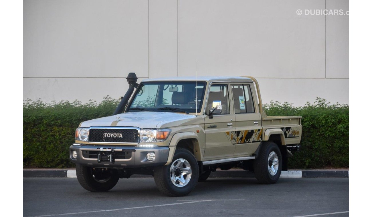 تويوتا لاند كروزر بيك آب 79 DOUBLE CAB G1 V6 4.0L PETROL 4WD MT