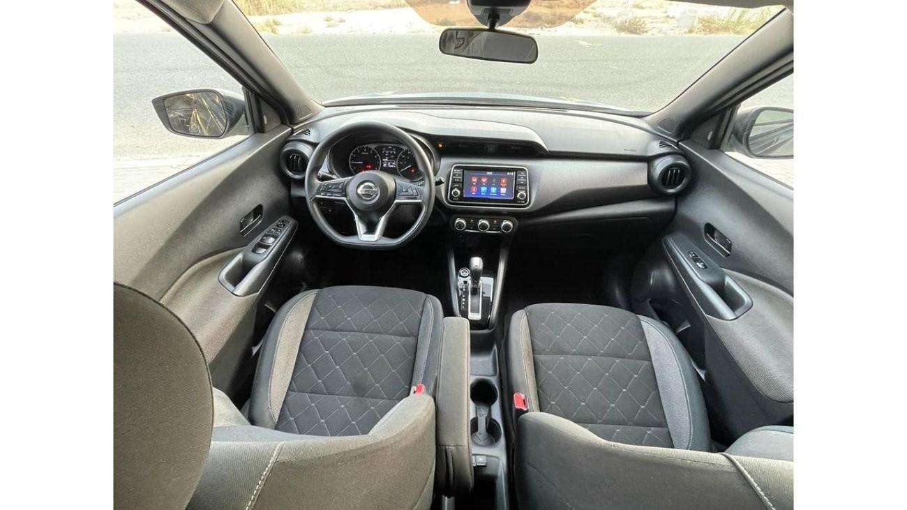 Nissan Kicks Kicks SV RADAR / LINE ASSIST /620 AED MONTHLY