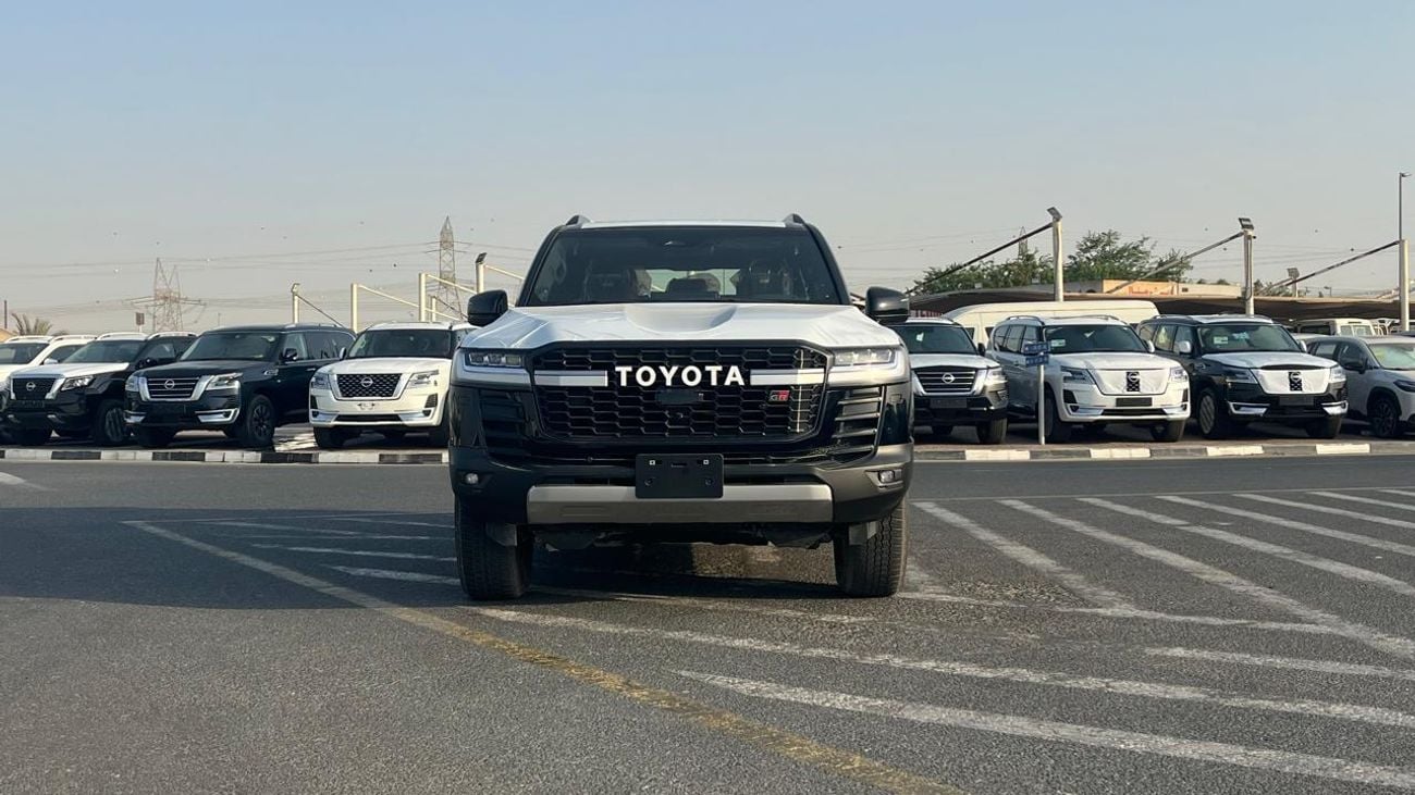 Toyota Land Cruiser GR SPORT