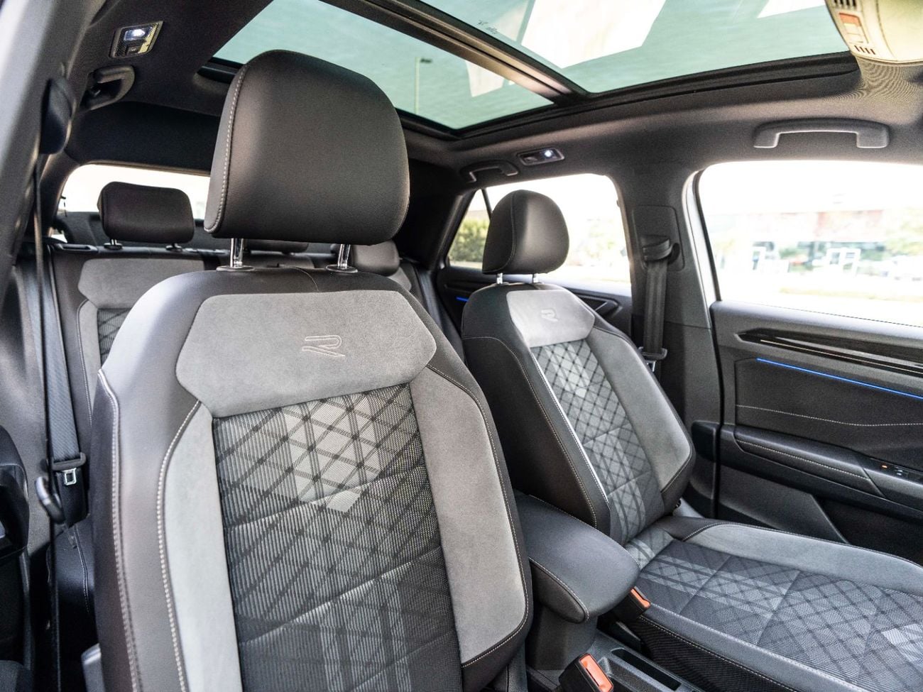Volkswagen T ROC R-line 1.4L