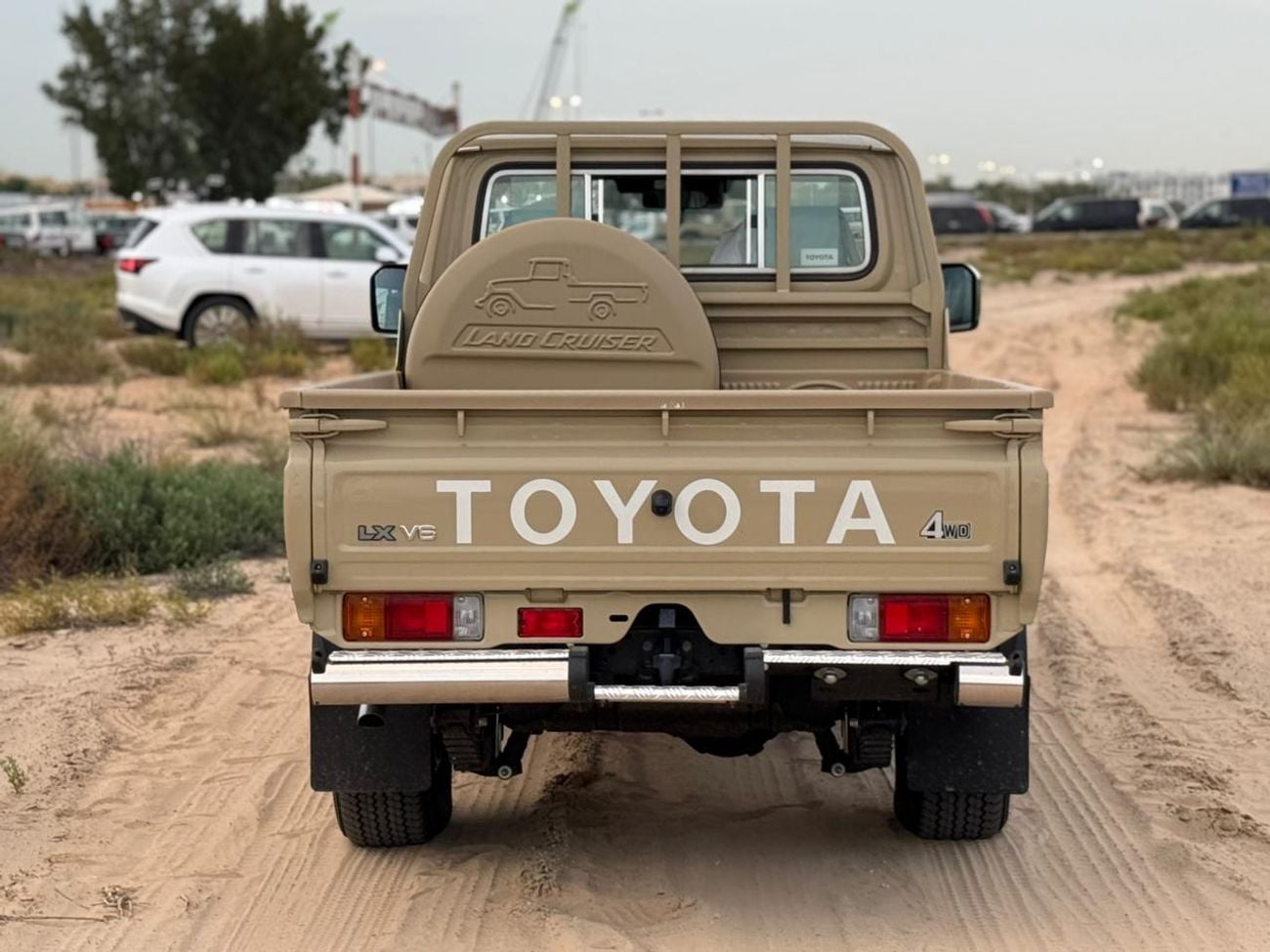 Toyota Land Cruiser Pick Up 4.0 SINGLE CAB FULL SAUDI SPECS