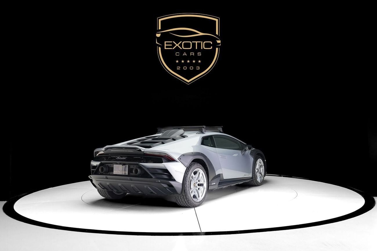 لامبورغيني هوراكان TECNICA STERRATO 5.2L V10