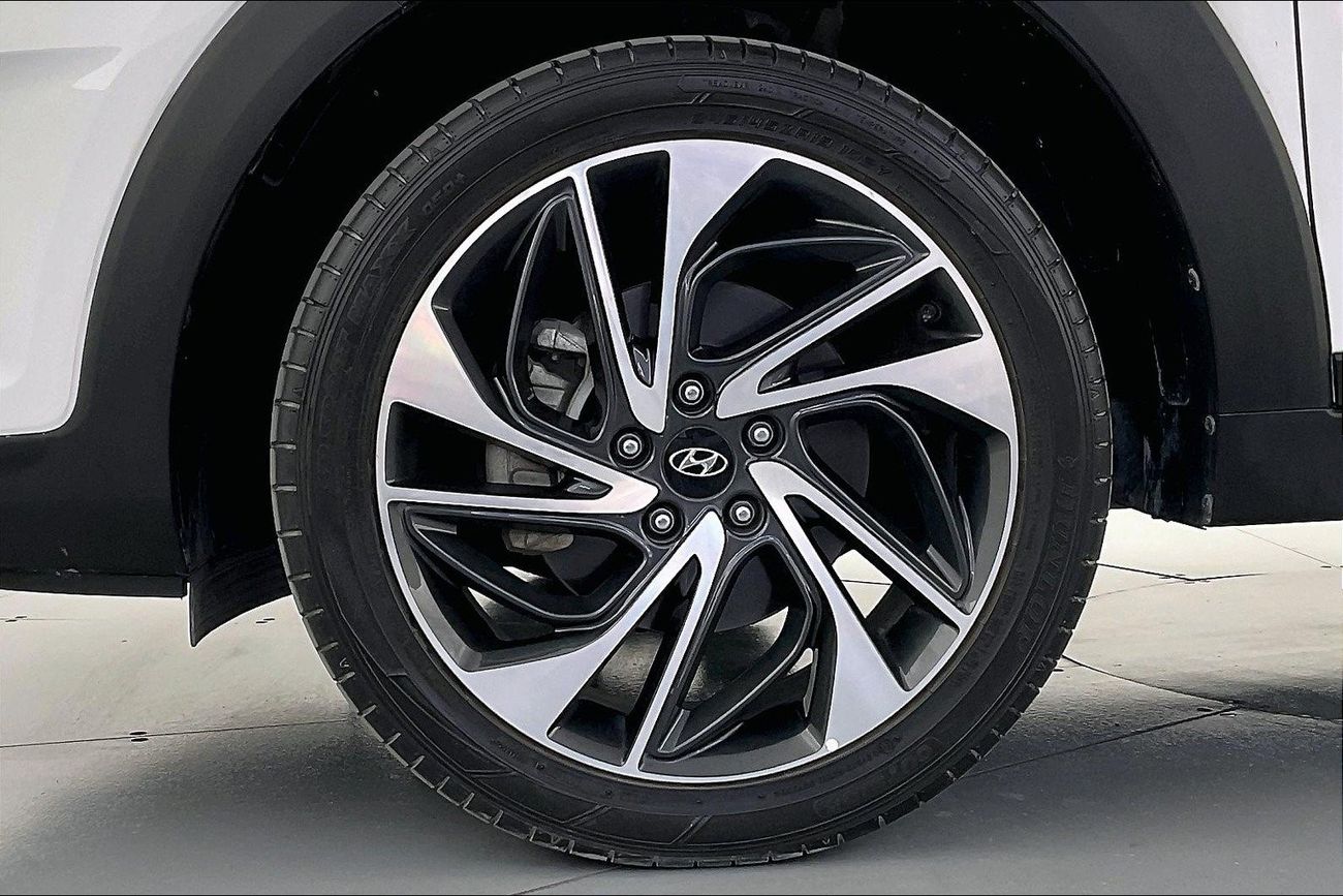 Suzuki Jimny GL W/Cruise Control| 1 year free warranty | Exclusive Eid offer