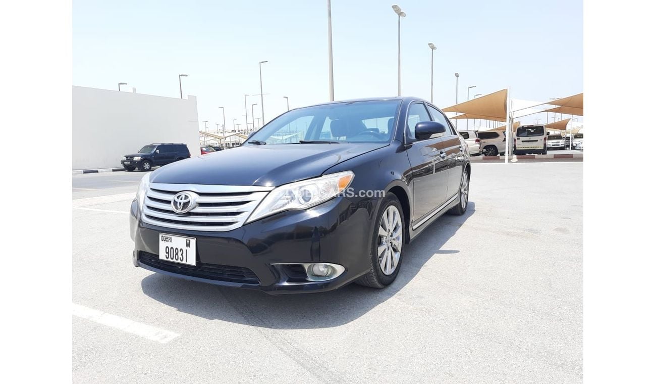Toyota Avalon Toyota avalon 2011 limetd full options