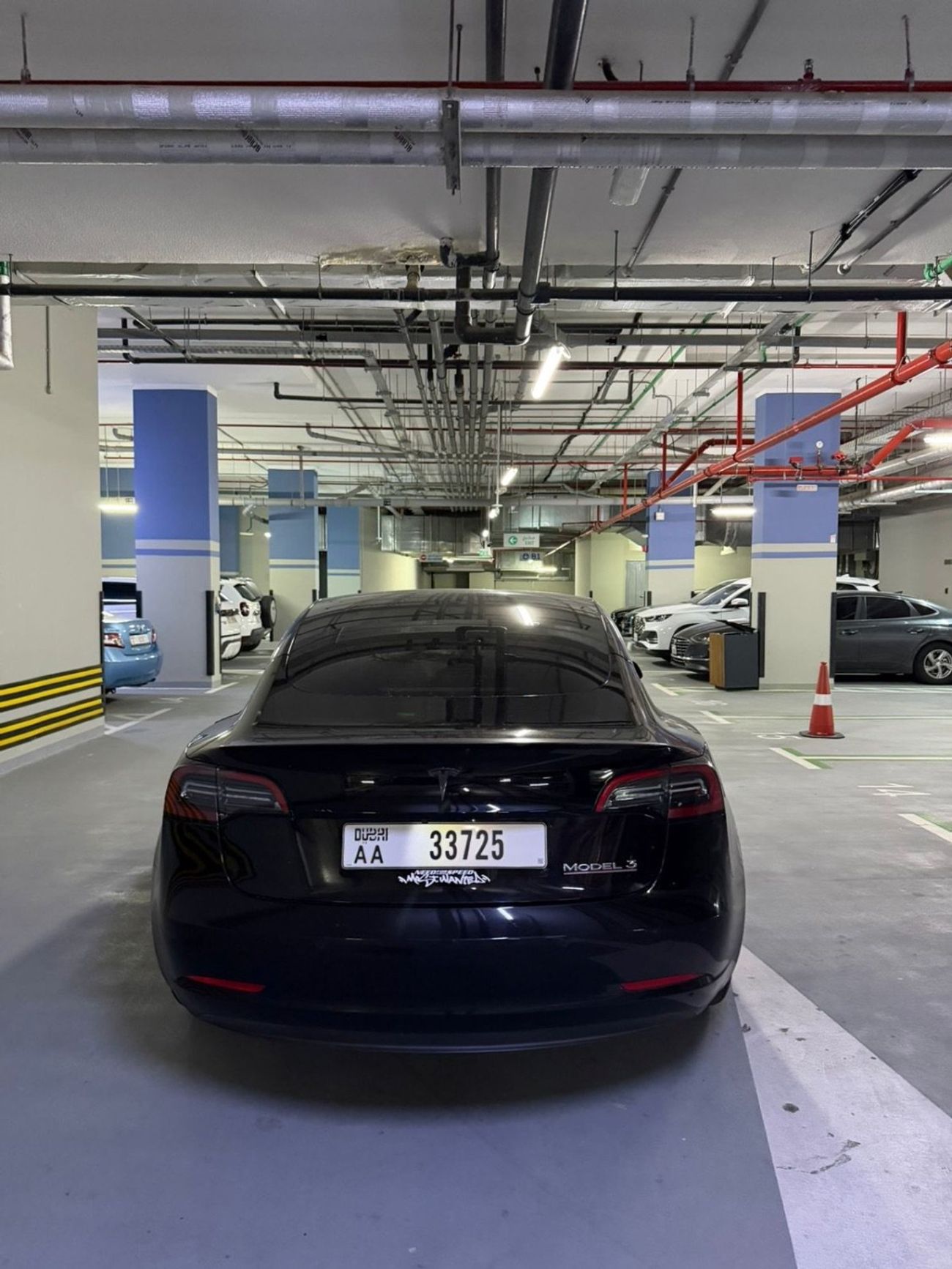 تسلا موديل 3