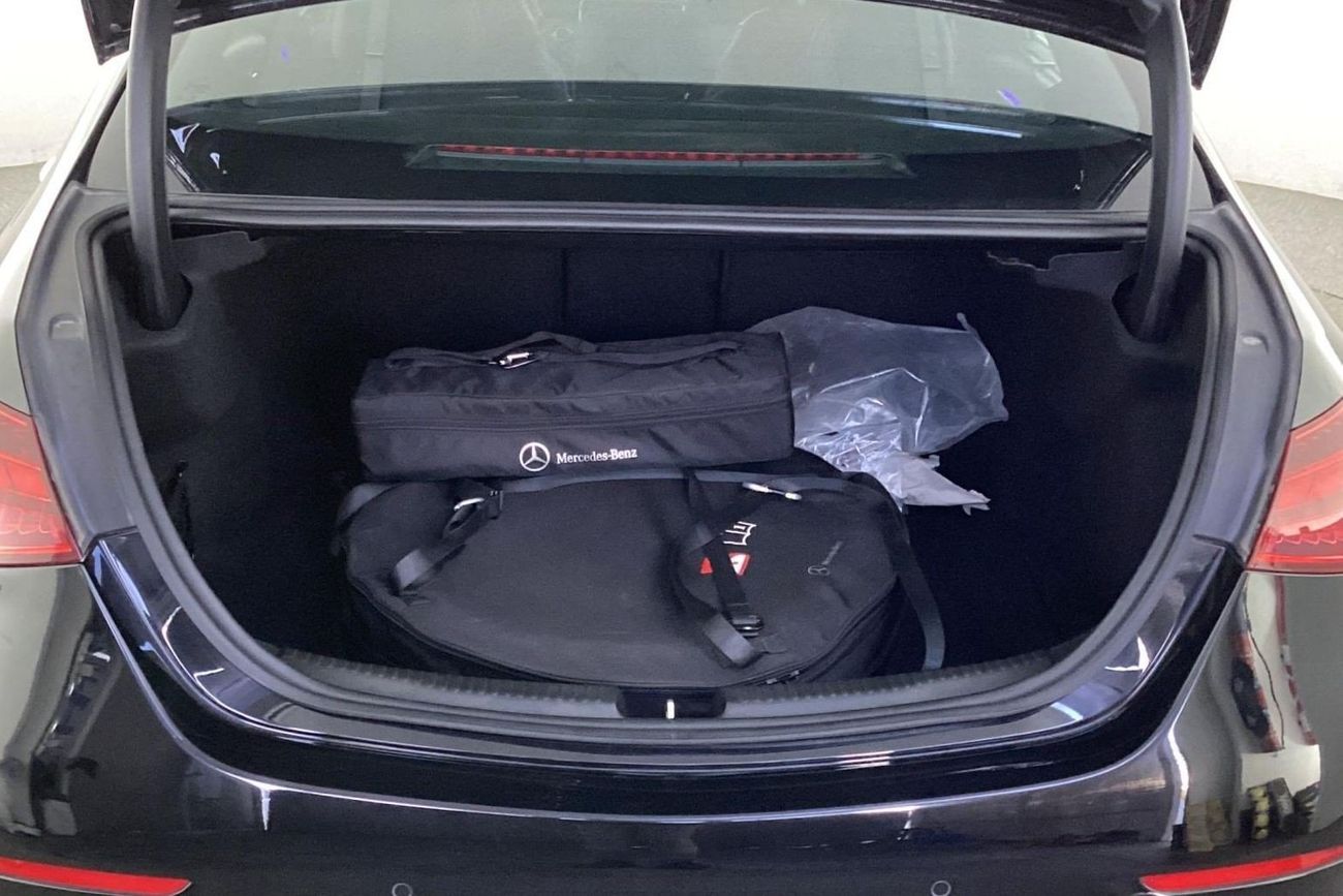 Mercedes-Benz C 300 AMG Package | Guaranteed Warranty | 0 Down Payment