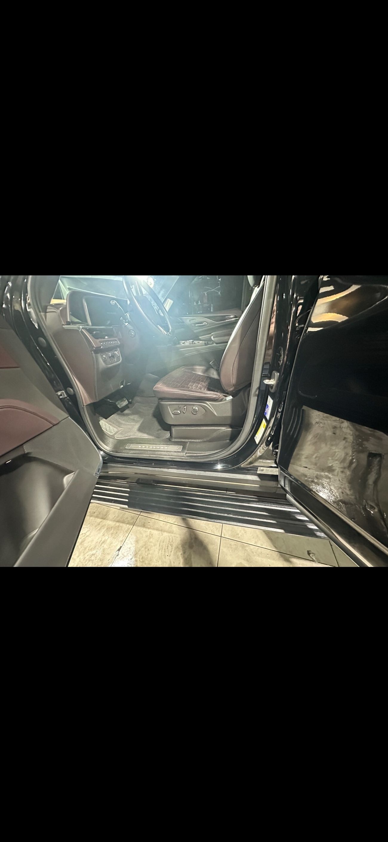 كاديلاك إسكالاد Sport Platinum 6.2L AWD