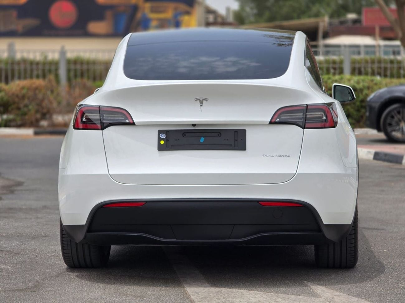 Tesla Model Y LONG RANGE AWD GCC