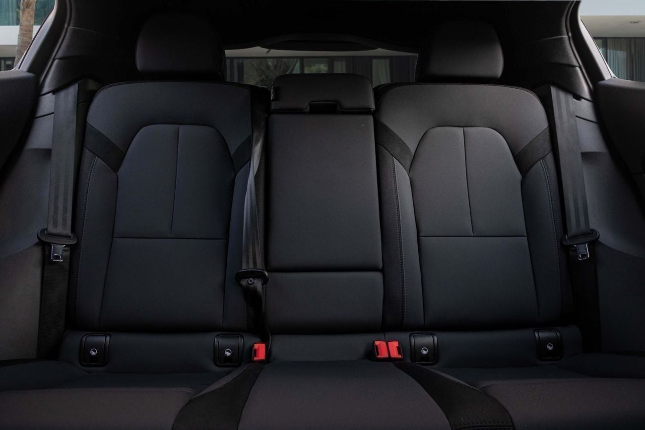 Polestar 2 2 Long Range Single Motor | 1,508 P.M | 0% Downpayment | AGENCY WARRANTY