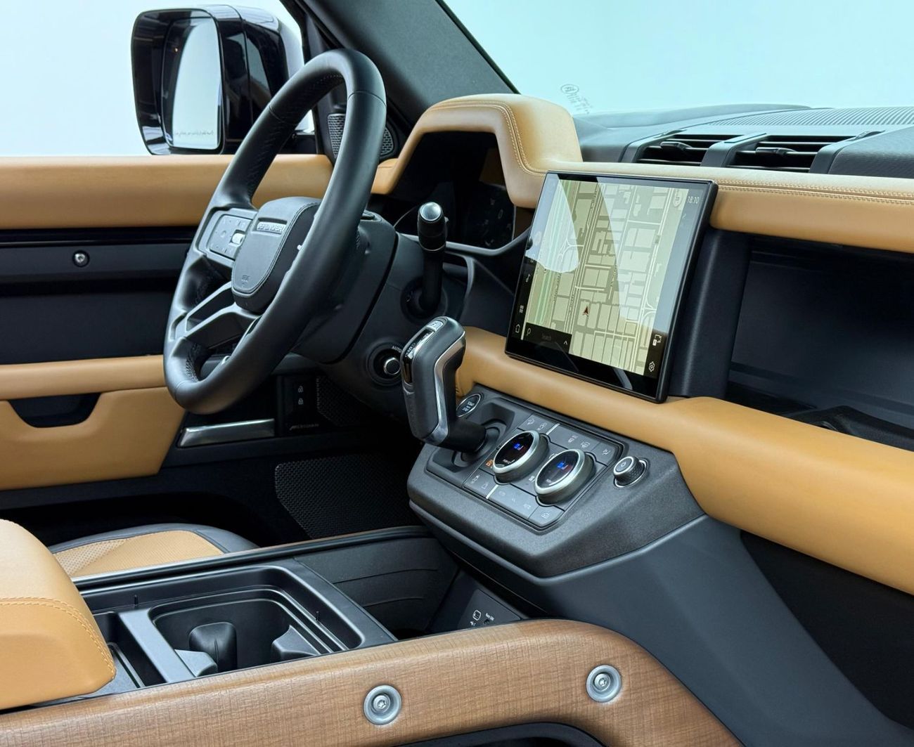 Land Rover Defender P400 110 X 3.0L (5 Seater)