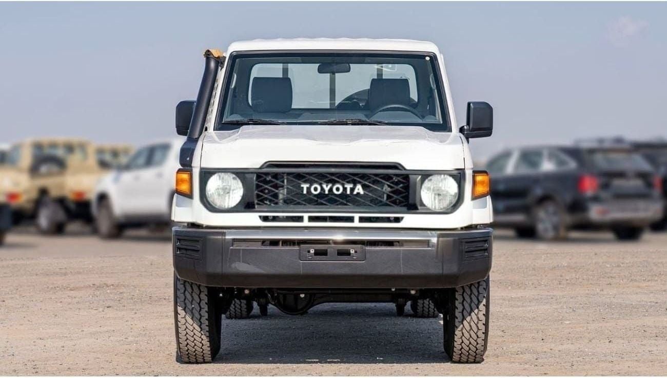 Toyota Land Cruiser Pick Up LAND CRUISER LC79 SC 4.2L V6 DIESEL 2026