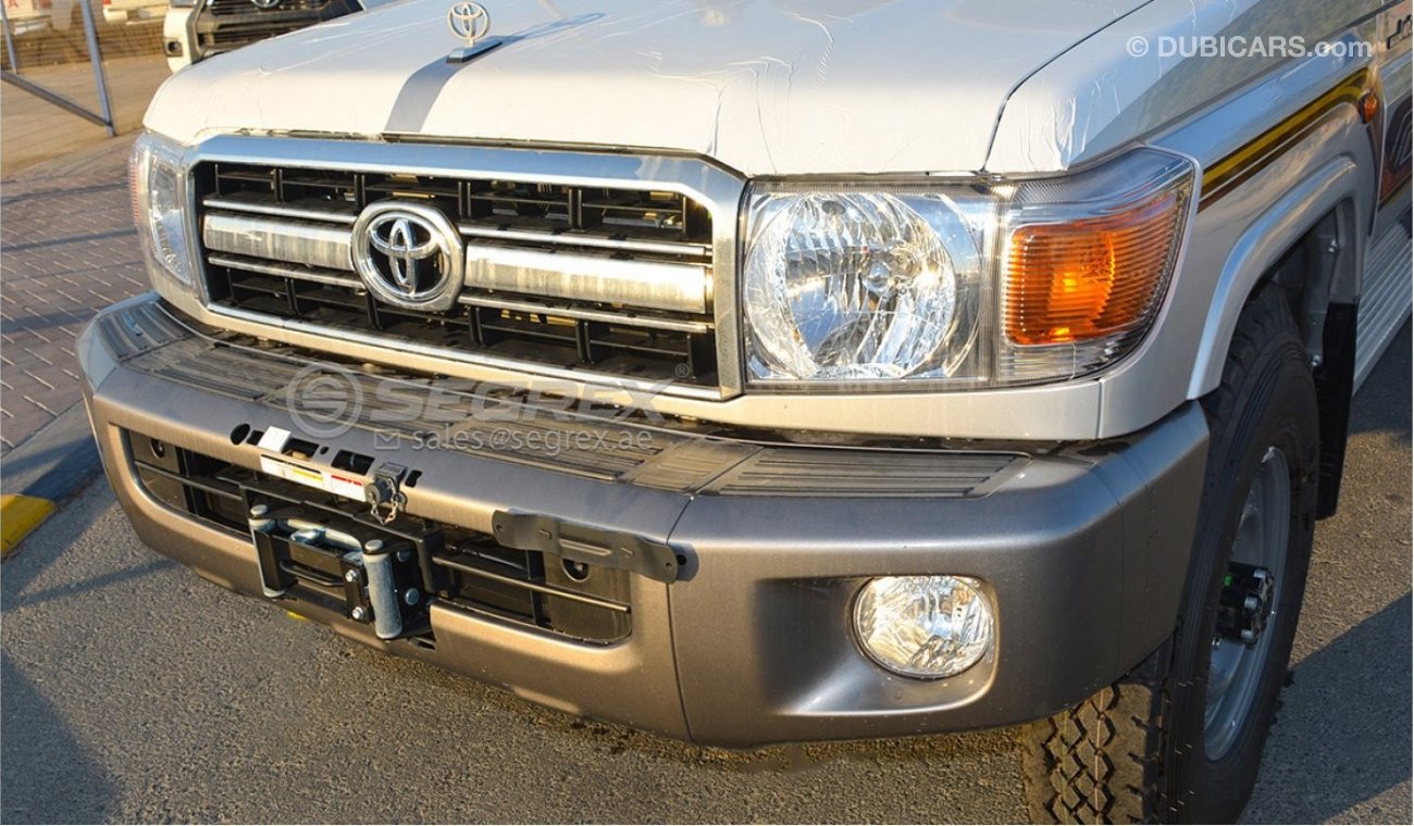 Toyota Land Cruiser Pick Up LC79 4.5 DIESEL SINGLE CABIN FULL OPTION