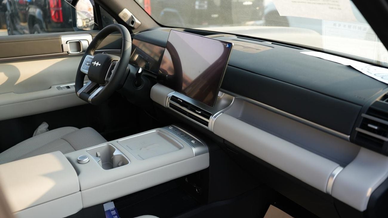 BYD Leopard Titanium 7 BYD Leopard Titanium 7 DM-i 190KM 4WD ULTRA