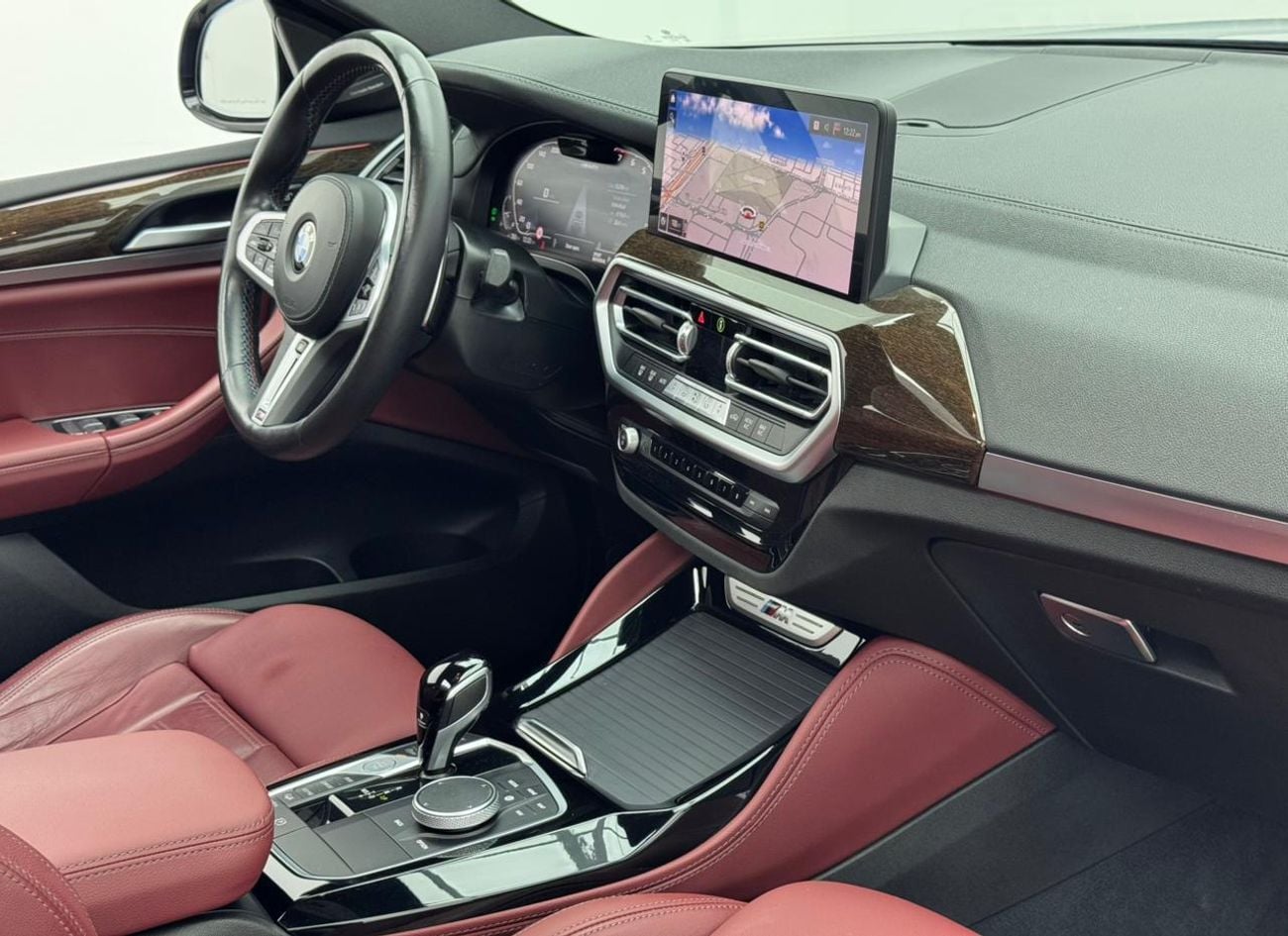 BMW X4 M40I 3.0L 2023 BMW X4 M40i, 2028 BMW Warranty, 2029 BMW Service Pack, BMW Service History, GCC