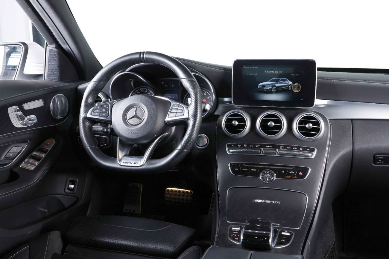 مرسيدس بنز C 63 AMG Std 4.0L Sedan 2017-MERCEDES BENZ C63 AMG-FULL SERVICE HISTORY-IMMACULATE CAR
