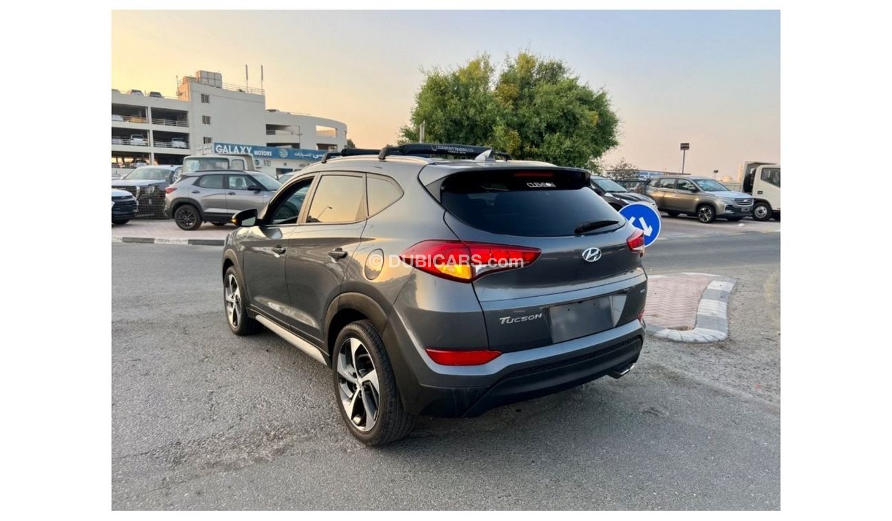 Used Hyundai Tucson 2018 for sale in Dubai - 555875