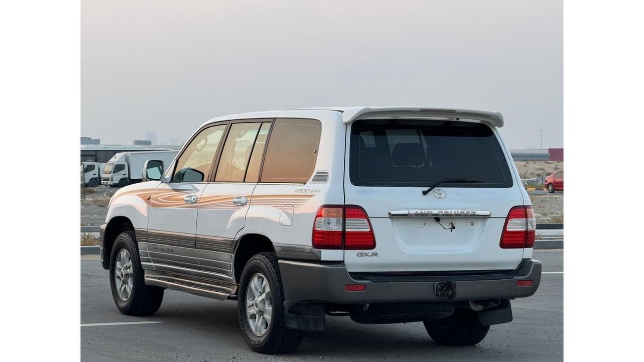 تويوتا لاند كروزر