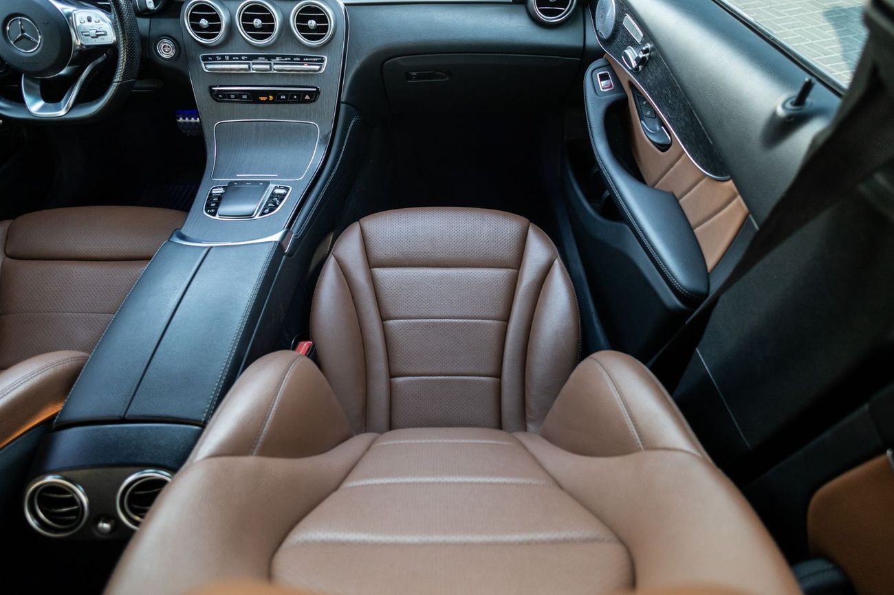 Mercedes-Benz GLC 300 Coupe AMG 2.0L