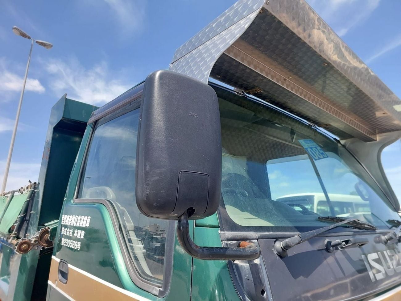 إيسوزو فوروارد ISUZU FORWARD JUSTON DUMPER TRUCK RHD 1995 MODEL 8.2 L DIESEL MANUAL(PM000298)