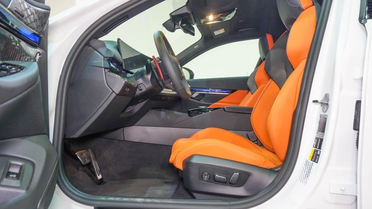 بي أم دبليو M5 HYBRID