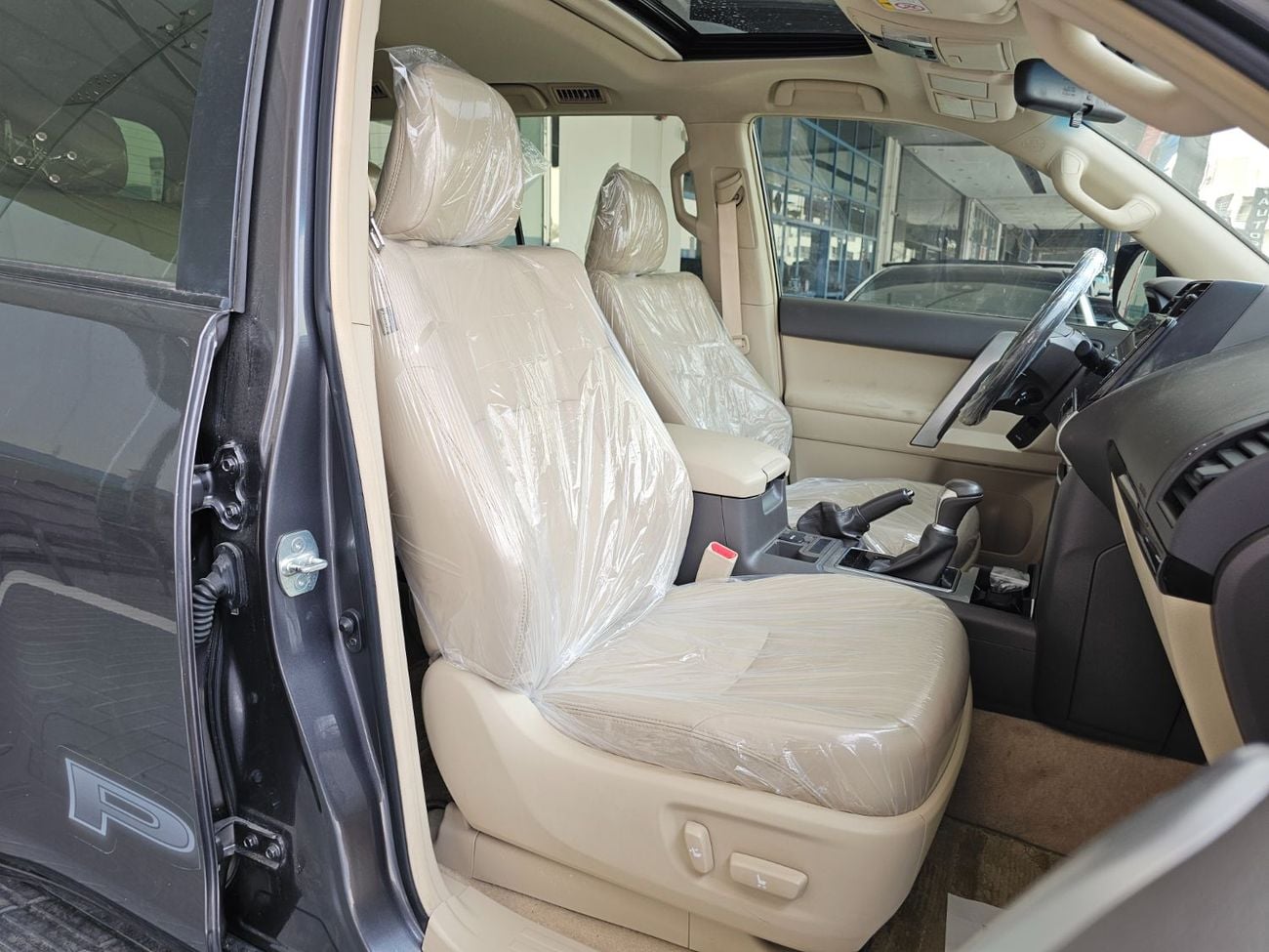 تويوتا برادو TX-L 4.0L V6, Model 2022