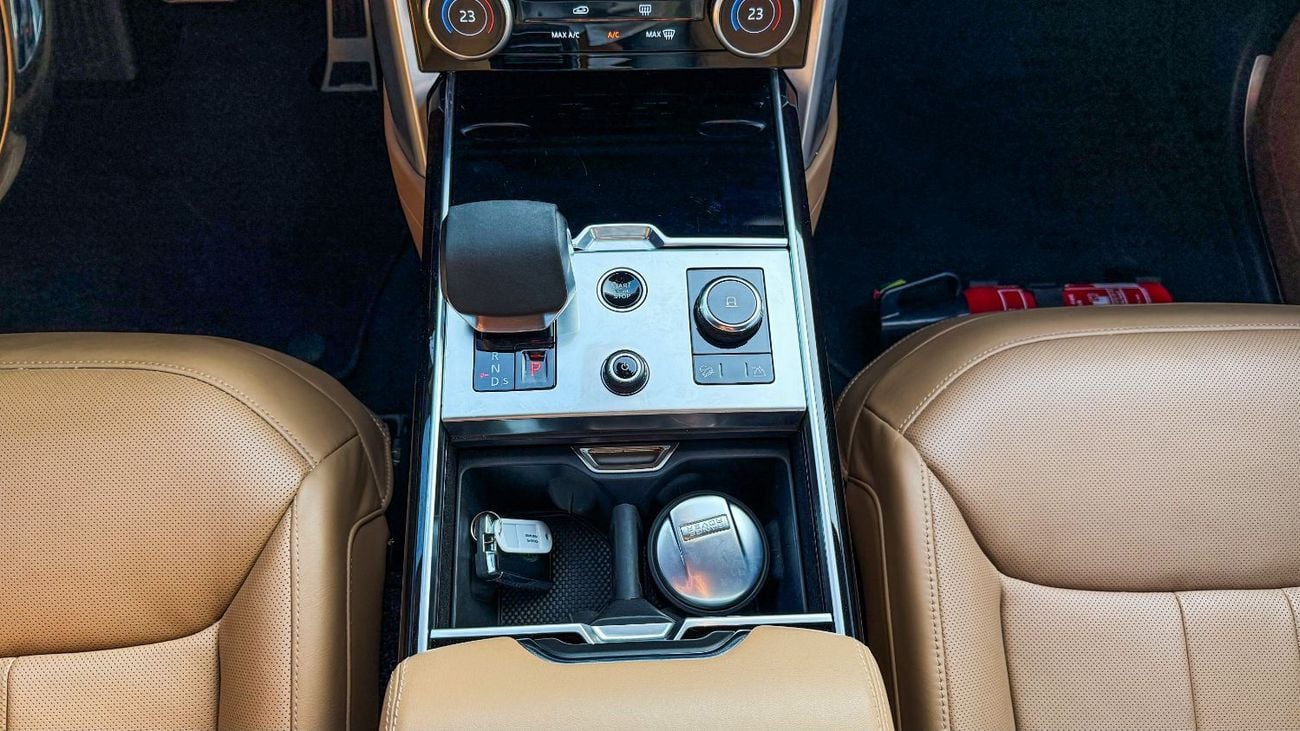 لاند روفر رينج روفر RANGE ROVER VOGUE HSE P530 - 2023 - GCC - ALTAYER WARRANTY