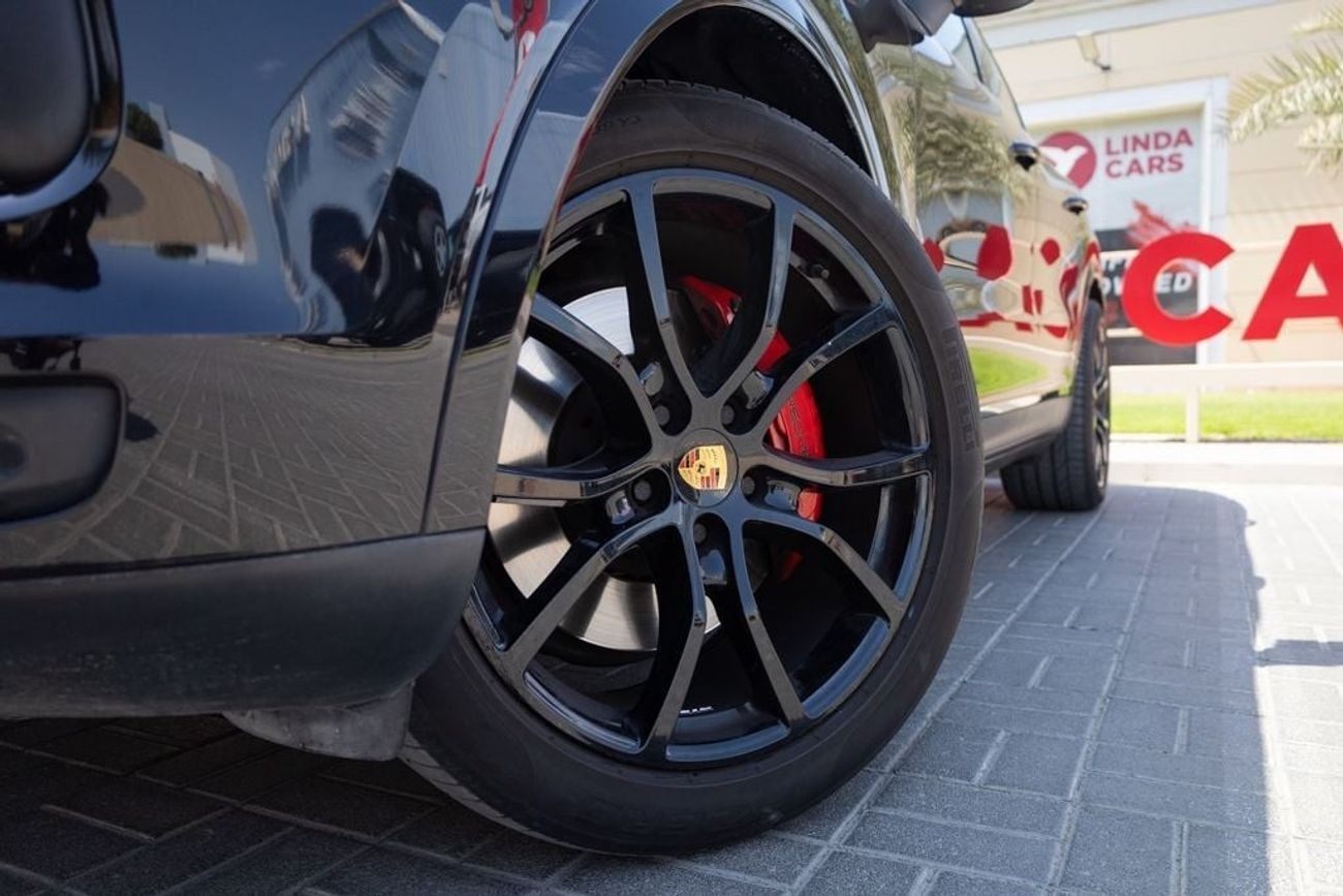 Porsche Cayenne S 2.9L (440 HP)