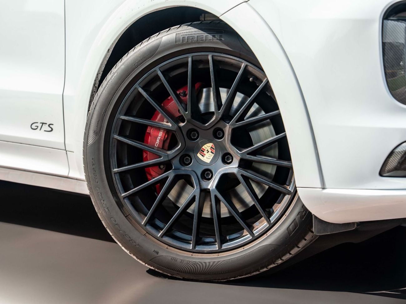 Porsche Cayenne GTS 4.0L (460 HP)