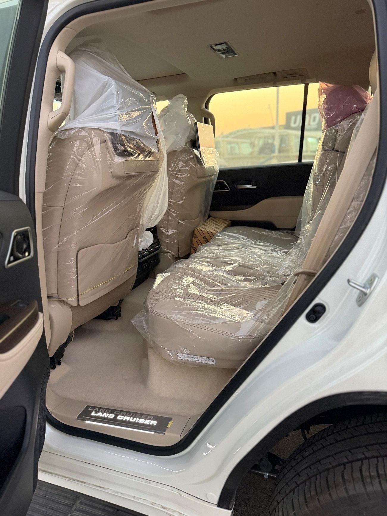 Toyota Land Cruiser VXR 3.5L