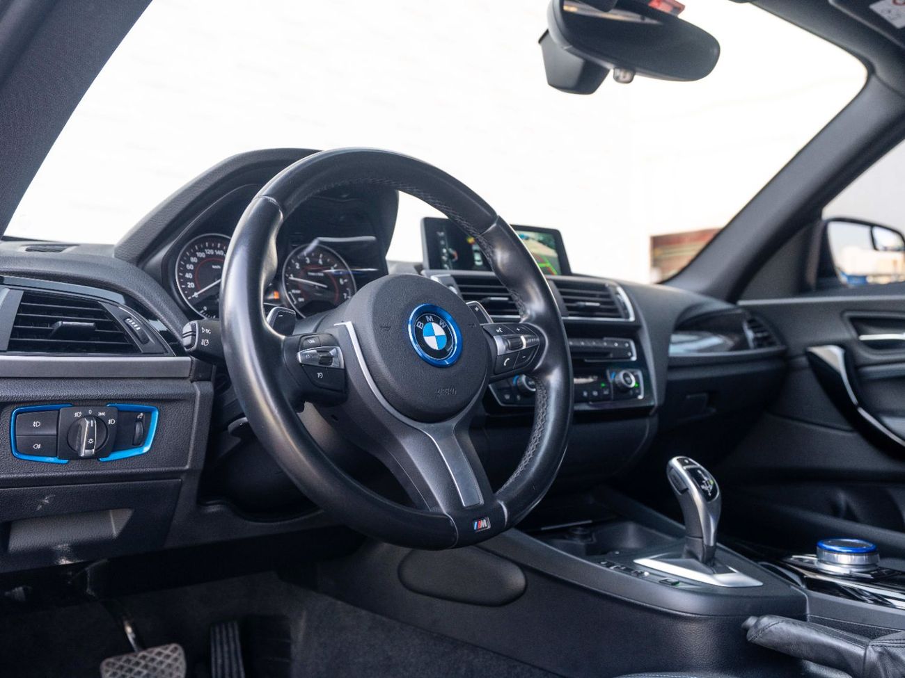 بي أم دبليو 230i M Sport 2.0L