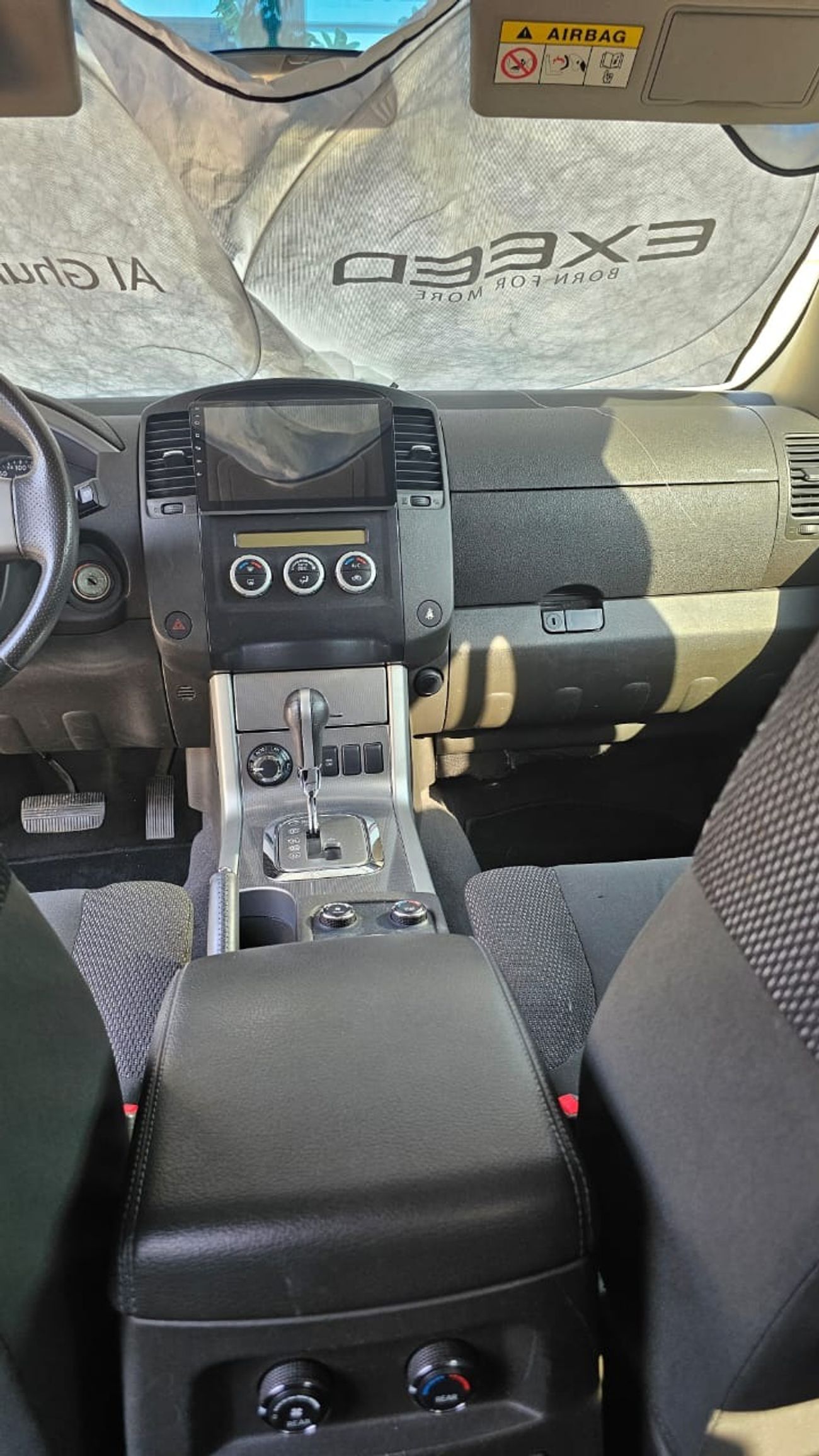 نيسان باثفايندر SV 3.5L (260 HP) 4WD