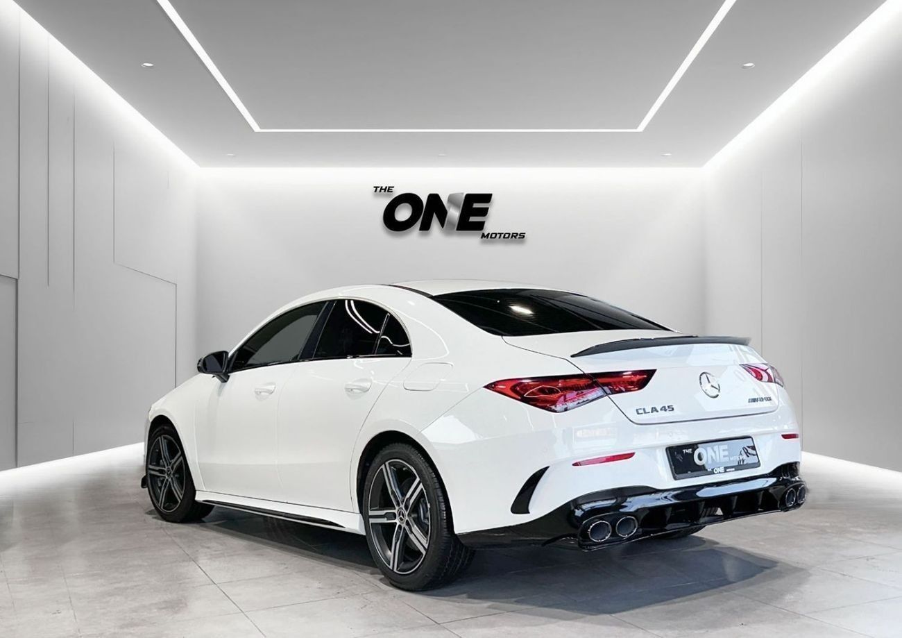 مرسيدس بنز CLA 250 Std 2.0L (221 HP)