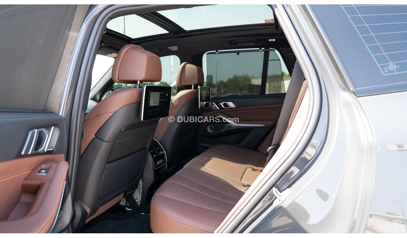 BMW X5 xDrive40i Luxury M Sport Package BMW X5 XDrive 40i Panoramic *M* -pack Head-up Display 2022 GCC Serv