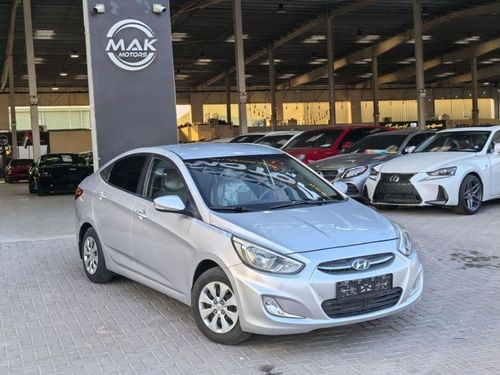 هيونداي أكسنت Base 1.6L (123 HP) Base 1.6L (138 HP) V4 1.6L / ECO CAR / IN PERFECT CONDITION / GCC
