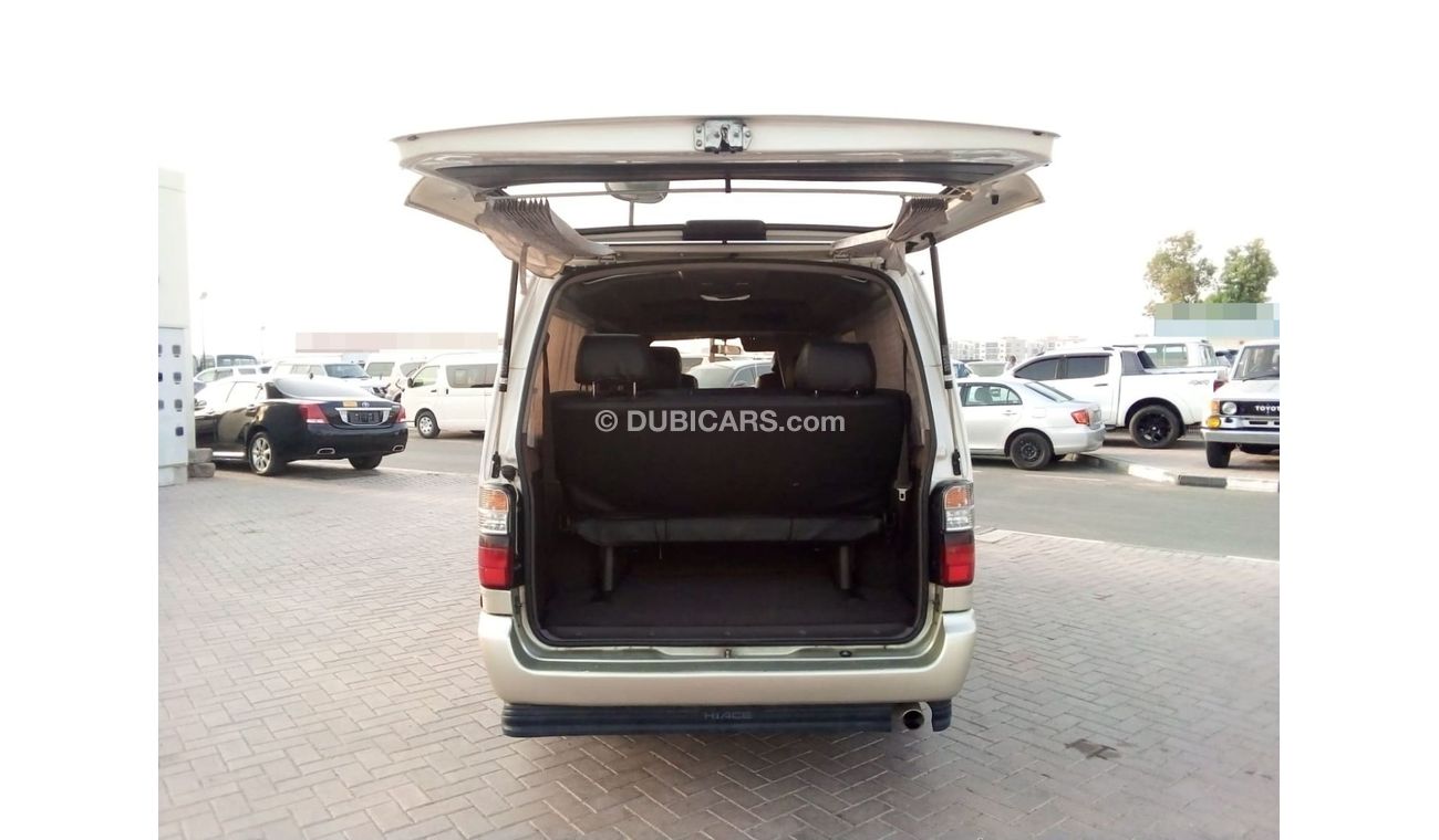 Toyota Hiace TOYOTA HIACE VAN RIGHT HAND DRIVE(PM31184)