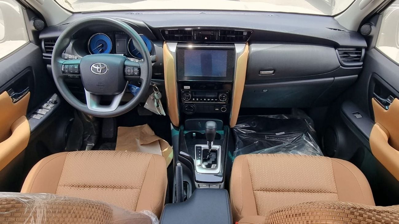 تويوتا فورتونر TOYOTA FORTUNER 2.7L 4x4 PETROL MY 2025
