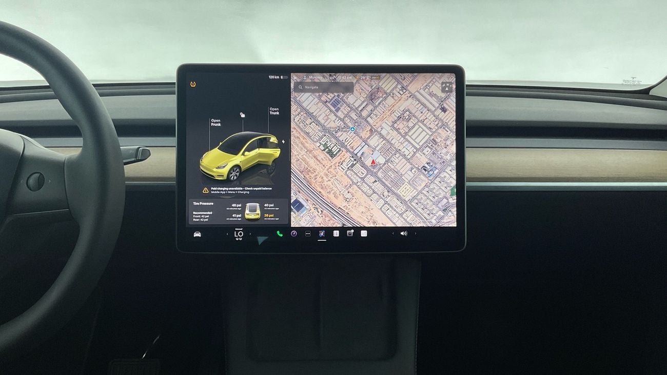 Tesla Model Y Long Range (Dual Motor) | upto AED 20,000 Ramadan Discount | Guaranteed Warranty | 0 Down Payment