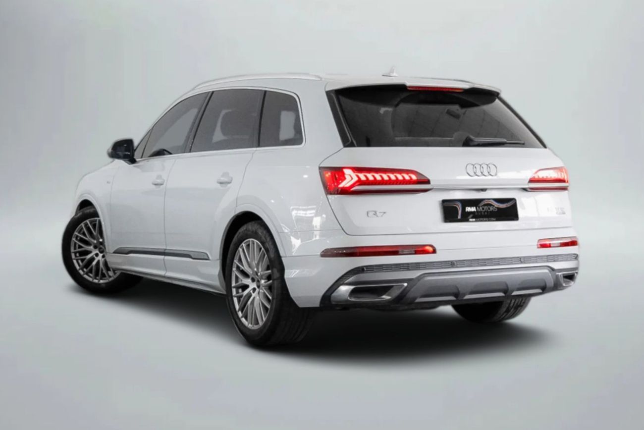 Audi Q7 55 TFSI quattro S-Line 3.0L