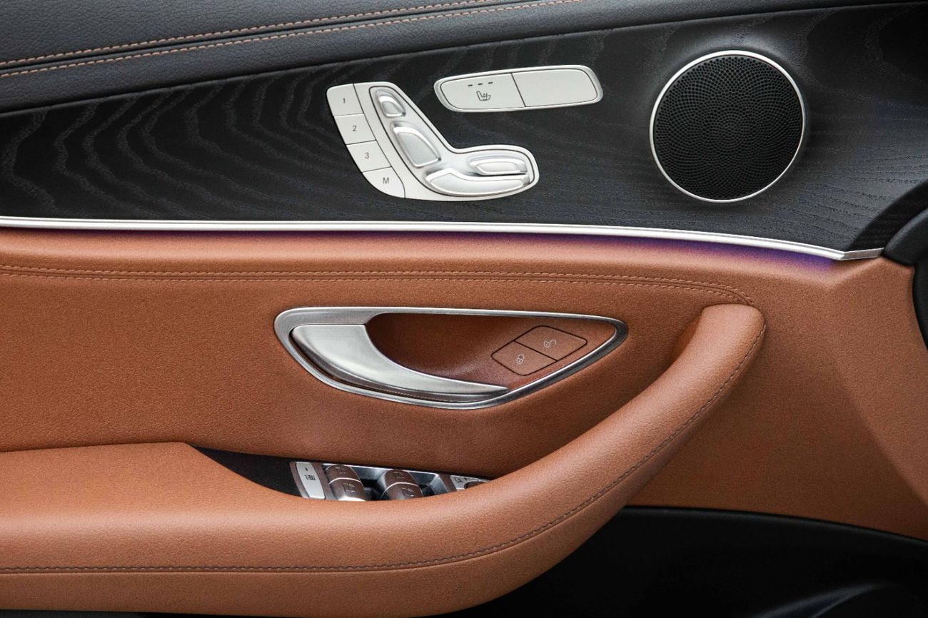 Mercedes-Benz E300 E300 AMG | 3,917 P.M  | 0% Downpayment | Agency Warranty/Service!