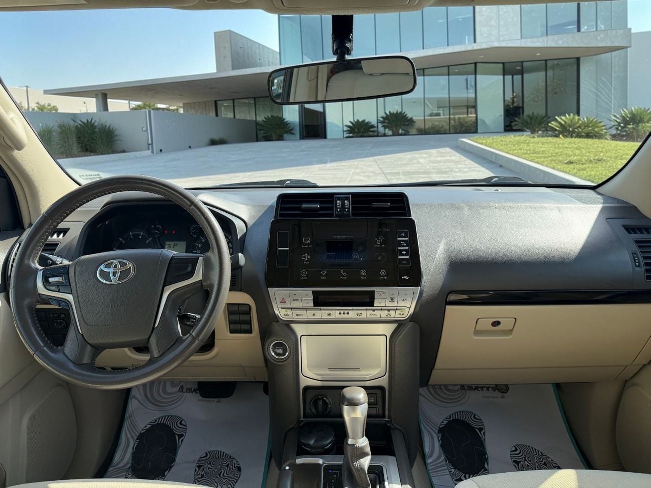 Toyota Prado GXR 4.0L 4WD AED 2,160 P.M | 0% DOWN PAYMENT | TOYOTA PRADO GXR | 4.0L V6 4WD | 2022 | GCC SPECS