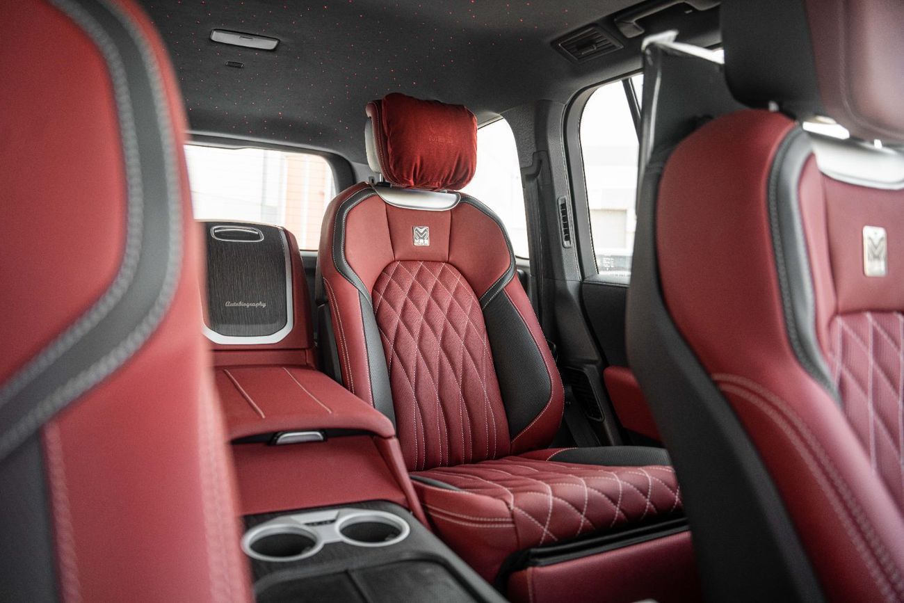 تويوتا لاند كروزر LC300 GR SPORT 3.3L DIESEL FULL OPTION WITH MBS AUTOBIOGRAPHY VIP MASSAGE SEAT AND ROOF STAR LIGHT