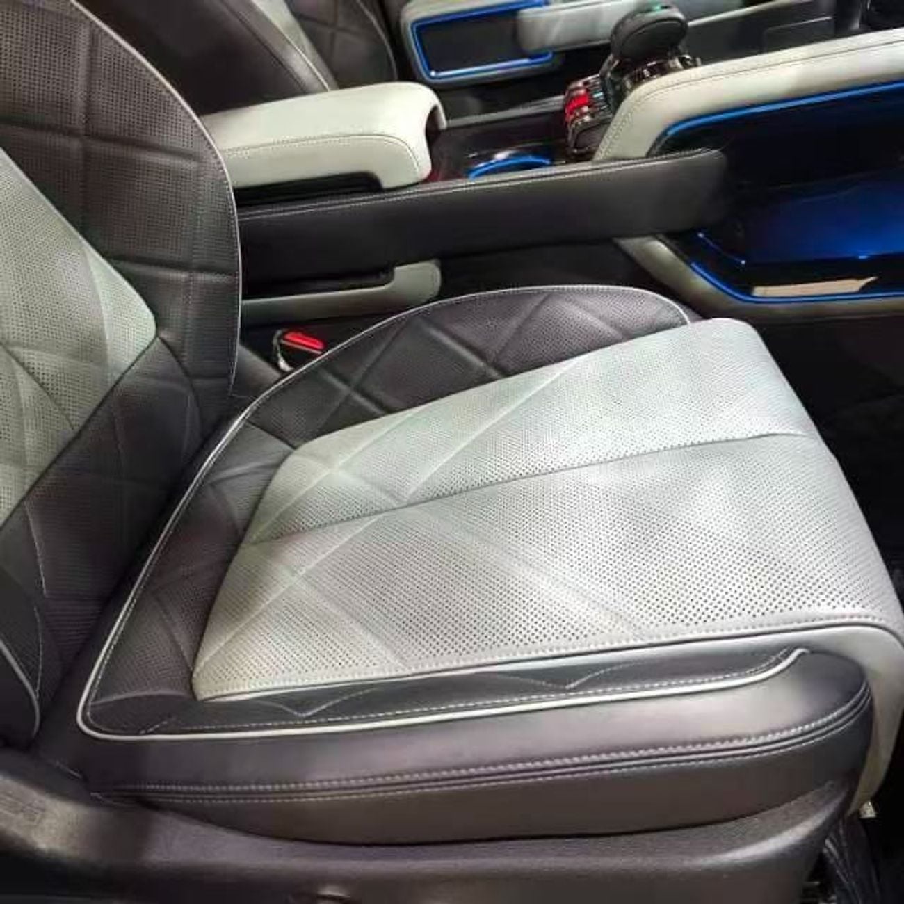 BYD Leopard 5 Explorer Edition