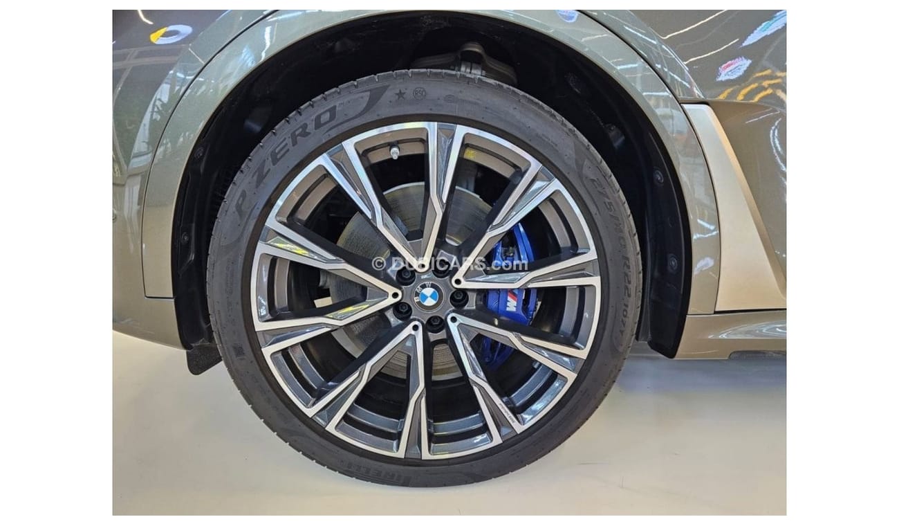 BMW X7 M50i Luxury BMW X7 50i Mkit/2022 /2 Years Warranty/Brand New