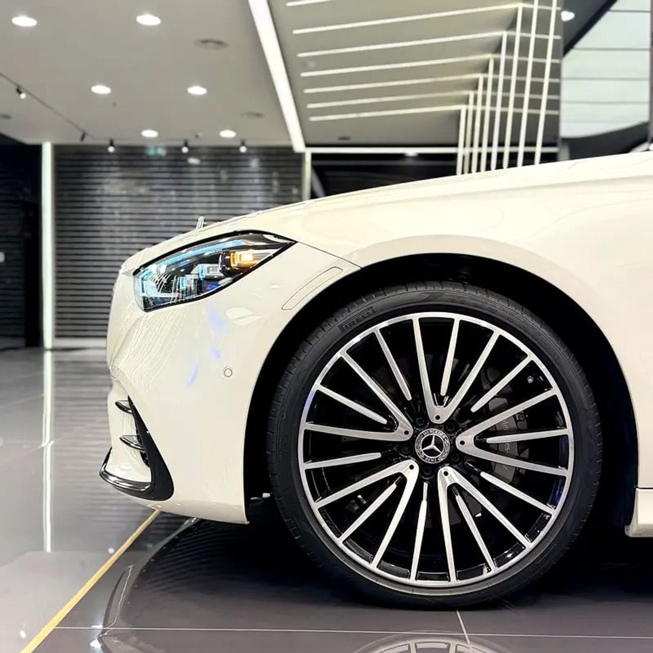 مرسيدس بنز S 580 MERCEDES S CLASS 580 LONG WHEELBASE